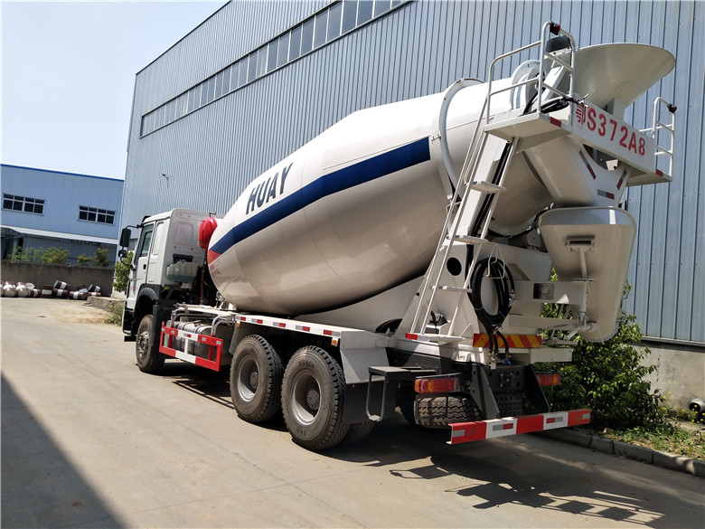 豪沃14方攪拌車(chē)廠家